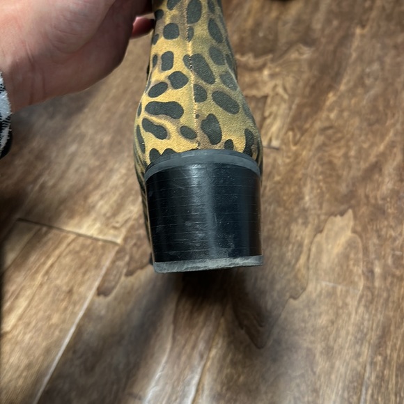 Blondo Animal Print Waterproof Booties - Picture 6 of 14